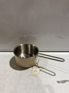 BOX OF ITEMS TO INCLUDE PURE COOK BEIGE SAUCEPAN