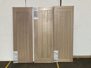 3 X SUFFOLK OAK TRADE INTERTIOR DOOR (1981 X 686 X 35MM) APPROX RRP £210