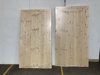 2 X EXTERNAL SOLID DOUBLE GARAGE DOORS (84 X 84MM) APPROX RRP £570