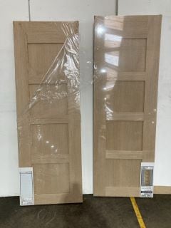 2 X 4 PANEL SHAKER OAK VENEER INTERTIOR FIRE DOOR (1981 X 686 X 44MM) APPROX RRP £248