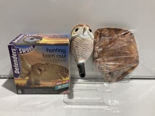 BOX OF ASSORTED ITEMS TO INCLUDE DEFENDERS SWOOP BARN OWL