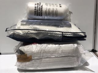 BOX OF ASSORTED BEDDING ITEMS TO INCLUDE SILENTNIGHT MEMORY FOAM PILLOW