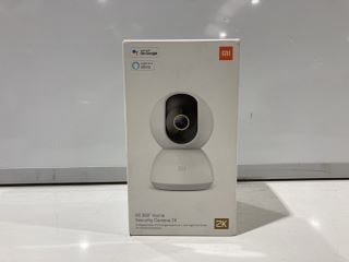 QTY OF ASSORTED ITEMS TO INCLUDE MI 360 HOME SECURITY CAMERA 2K