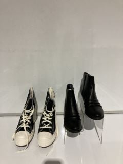 QTY OF ASSORTED SHOES TO INCLUDE CONVERSE ALL STAR UK 8.5 HIGH BOOTS