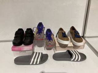 QTY OF ASSORTED ITEMS TO INCLUDE ADIDAS GREY SLIDERS UK 10