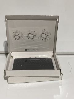 2 X MICROSOFT SURFACE PRO 9, 8 OR PRO X - SIGNATURE TYPE COVER RRP £200