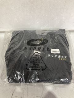 QTY OF ASSORTED CLOTHING ITEMS TO INCLUDE OSPREY CHANGING ROBE UK XXS