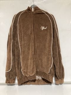 QTY OF ASSORTED CLOTHING ITEMS TO INCLUDE BOOHOOMAN OFFICIAL BROWN JUMPER XS