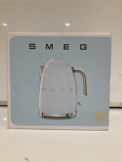 SMEG BABY BLUE KETTLE