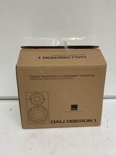 DALI OBERON 1 BOOKSHELF SPEAKERS RRP £200