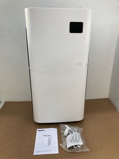 LARGE AIR PURIFIER WITH 98M SQUARED COVERAGE: LOCATION - H9