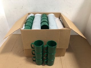 QTY OF GREEN PLASTIC MUGS: LOCATION - I10