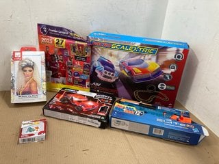 QTY OF ASSORTED CHILDRENS ITEMS TO INCLUDE MICRO SCALEXTRIC TRACK: LOCATION - E5