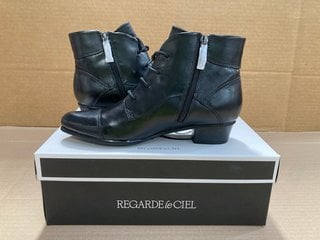 REGARDE LE CIEL WOMENS STEFANY 123 VICTORIAN LACE UP ANKLE BOOTS IN BLACK - UK 6.5 - RRP £95.00: LOCATION - J6