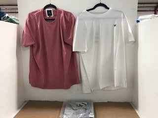 2 X CREW CLOTHING COMPANY ROUND NECK T-SHIRTS IN ROSE MARL/WHITE - UK XXL TO ALSO INCLUDE CREW CLOTHING COMPANY MELBURY POLO SOLID TOP IN GREY MARL - UK XXL - COMBINED RRP £90.00: LOCATION - J15