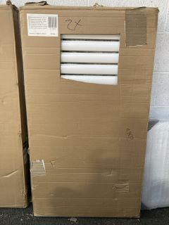 WHITE HORIZONTAL SINGLE OVAL TUBED RADIATOR 1180 X 635MM RRP £495: LOCATION - A9