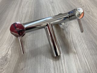 DECK MOUNTED BATH FILLER IN CHROME RRP £265: LOCATION - R1