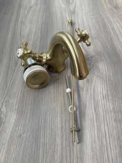 TRADITIONAL CROSSHEAD MONO BASIN MIXER TAP IN BRUSHED BRASS WITH POP UP WASTE RRP £265: LOCATION - R2