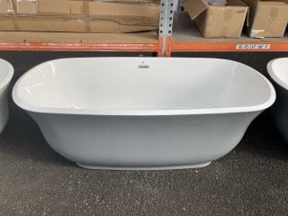 1700 X 780MM MODERN TWIN SKINNED DOUBLE ENDED FREESTANDING BATH IN GLOSS PEARL GREY WITH INTEGRAL CHROME SPRUNG WASTE & OVERFLOW - RRP £1479: LOCATION - B4