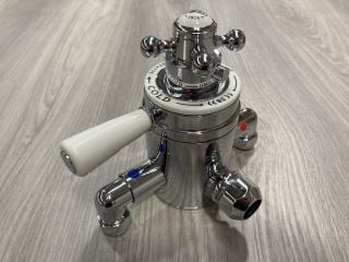 TRADITIONAL EXPOSED SHOWER VALVE IN CHROME RRP £455: LOCATION - R2