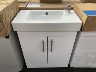 (COLLECTION ONLY) FLOOR STANDING 2 DOOR SINK UNIT IN WHITE WITH A 700 X 360MM 1TH CERAMIC BASIN COMPLETE WITH A MONO BASIN MIXER TAP AND CHROME WASTE RRP £765: LOCATION - A4