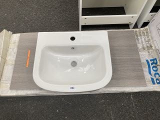 (COLLECTION ONLY) 990 X 480MM PRE DRILLED FLOATING SHELF/COUNTER TOP IN MEDIUM OAK WITH A 1TH CERAMIC BASIN RRP £325: LOCATION - A7