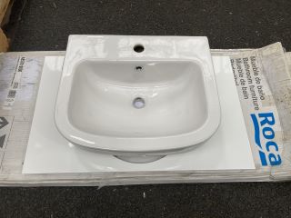 (COLLECTION ONLY) 790 X 485MM PRE DRILLED FLOATING SHELF/COUNTER TOP IN WHITE WITH A 1TH CERAMIC BASIN RRP £280: LOCATION - A7