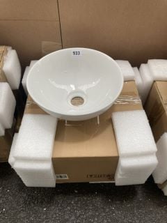 280MM DIAMETER CERAMIC VESSEL BASIN RRP £109: LOCATION - A5