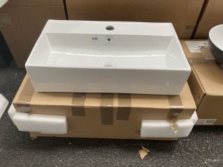 550 X 315MM 1TH CERAMIC COUNTER TOP BASIN RRP £210: LOCATION - A5