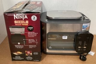 NINJA SIZZLE GRILL & FLAT PLATE , MODEL - GR101UK TO INCLUDE NINJA COMBI 12-IN-1 MULTI COOKER , OVEN & AIR FRYER , MODEL: SFP701UKQ - COMBINED RRP: £428: LOCATION - WA7