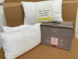 4 X ASSORTED BEDDING ITEMS TO INCLUDE JOHN LEWIS & PARTNERS SOFT TOUCH EXTRA FIRM PILLOW: LOCATION - WA11