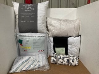 QTY OF ASSORTED BEDDING ITEMS TO INCLUDE JOHN LEWIS & PARTNERS SHERPA FLEECE THROW: LOCATION - A16