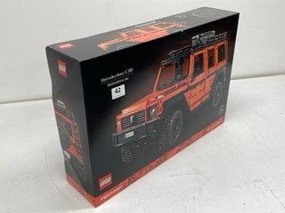 LEGO TECHNIC MERCEDEZ-BENZ G500 PROFESSIONAL LINE SET(SEALED) - MODEL 42177 - RRP £219: LOCATION - BOOTH