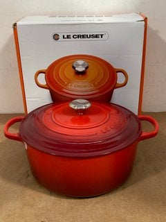 LE CREUSET 30CM SIGNATURE ROUND CASSEROLE DISH IN CERISE - RRP £319: LOCATION - A3