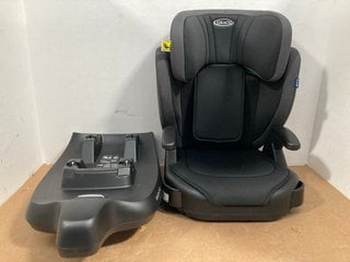 GRACO JUNIOR MAXI I-SIZE R129 HIGHBACK BOOSTER CAR SEAT IN BLACK TO ALSO INCLUDE MAXI COSI FAMILYFIX S ISOFIX CAR SEAT BASE IN BLACK - COMBINED RRP £150: LOCATION - A3