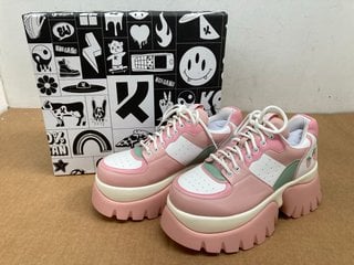 KOI WOMENS STRAWBERRY JUICE PLATFORM TRAINERS - SIZE UK 7: LOCATION - B9