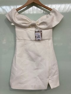 SELF PORTRAIT CREPE BOW MINI DRESS IN WHITE- UK SIZE 6 - RRP £320.00: LOCATION - B12