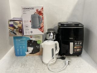 6 X ASSORTED HOUSEHOLD APPLIANCES TO INCLUDE KENWOOD DAWN COLLECTION KETTLE IN STONE BLUE: LOCATION - B15