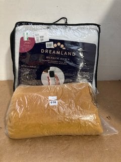 DREAMLAND HUNKER DOWN SCANDI SHERPA FULL BED SIZE MATTRESS WARMER TO INCLUDE DREAMLAND HEATED THROW IN MUSTARD: LOCATION - B15