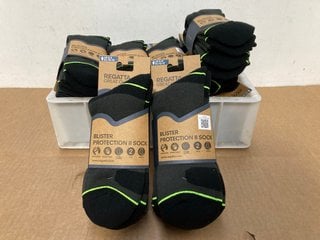 QTY OF REGATTA BLISTER PROTECTION SOCKS IN VARIOUS SIZES IN BLACK: LOCATION - C10