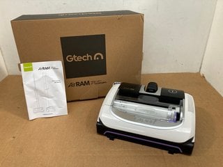 GTECH AIRRAM PLATINUM AR SERIES CORDLESS HOOVER-RRP £350.00: LOCATION - C8