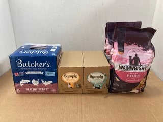 5 X ASSORTED PET FOOD ITEMS TO INCLUDE PACK OF 18 BUTCHERS TINNED DOG FOOD IN VARIOUS FLAVOURS - BBE: 01/2027: LOCATION - A1