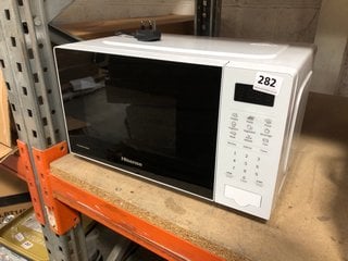 HISENSE DIGITAL MICROWAVE IN WHITE: LOCATION - AR16