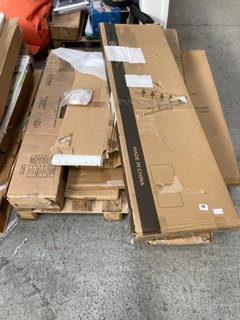 PALLET OF ASSORTED INCOMPLETE FLATPACK FURNITURE TO INCLUDE CHELSEA RADIATOR COVER IN WHITE: LOCATION - B3 (KERBSIDE PALLET DELIVERY)