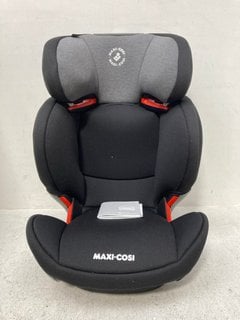 MAXI COSI RODIFIX AIR PROTECT CAR SEAT IN BLACK - RRP £149: LOCATION - A1