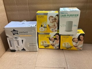 QTY OF ASSORTED BABY ITEMS TO INCLUDE 3 X MEDELA FREESTYLE DOUBLE ELECTRIC BREAST PUMP: LOCATION - AR6