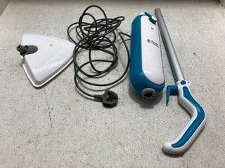 RUSSELL HOBBS RHSM1001-G-AZ STEAM & CLEAN STEAM MOP: LOCATION - AR15