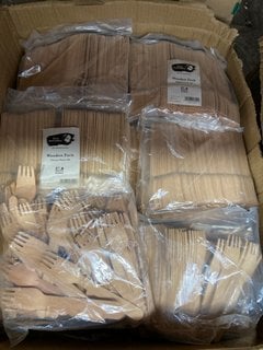 QTY OF THIS IS CUTLERY 100X 155M WOODEN FORKS: LOCATION - AR20