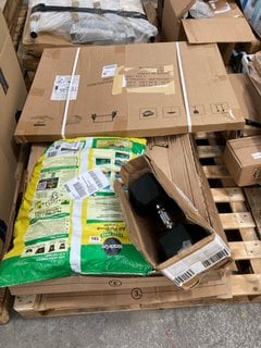 PALLET OF ASSORTED ITEMS TO INCLUDE MIRACLE GRO COMPLETE ALL PURPOSE COMPOST: LOCATION - B6 (KERBSIDE PALLET DELIVERY)