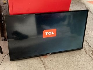 TCL 4055209K 40 INCH SMART TV: LOCATION - A1